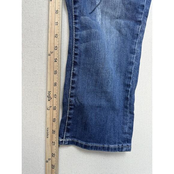 L.A. Idol Women's Cropped Jeans Size 5 Rhinestone Buttons/Pockets Distressed - Picture 8 of 16